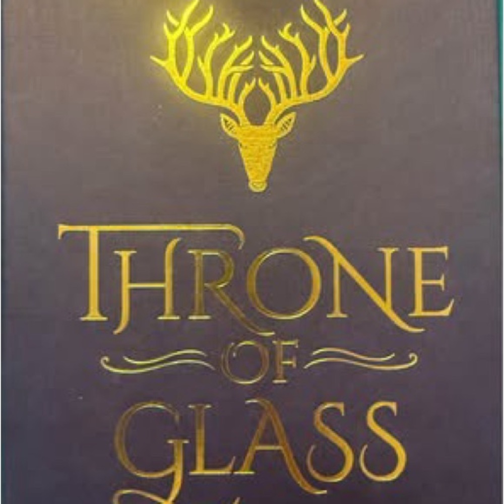 Throne of Glass book by Sarah J. Maas